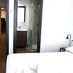 Apartament Two Two Bath With A Big Private Terrace *