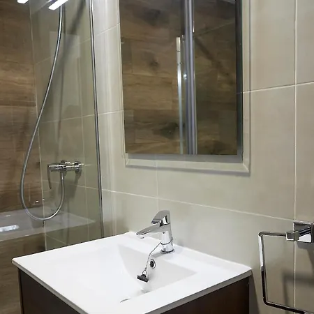 Apartmán Artes 32-4 - Private Sunny Terrace & 2 Baths