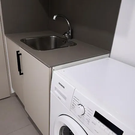 Two Two Bath With A Big Private Terrace شقة *